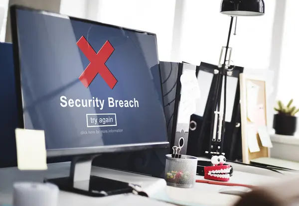 Computer and Security Breach Concept — Stock Photo, Image