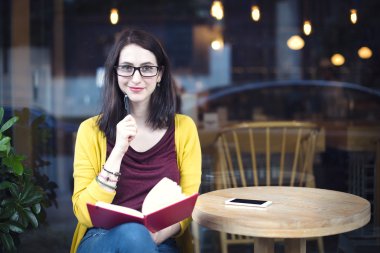 Kadın okuma ve eğitim