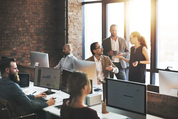 Business people working in office — Stock Photo, Image