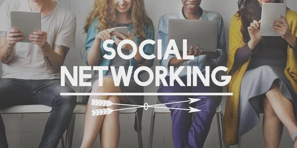 Diversità persone con Social Networking — Foto Stock