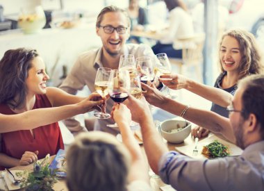  İnsanlar alkış gözlüklü 