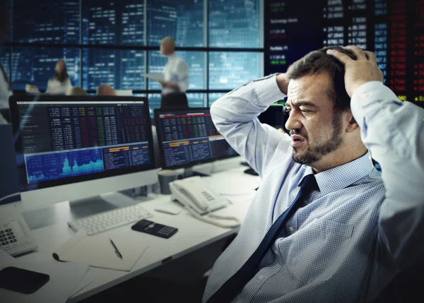 Empresário em Stress no local de trabalho — Fotografia de Stock