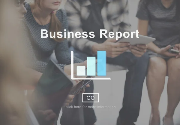 Personas en reunión e informe de negocios — Foto de Stock