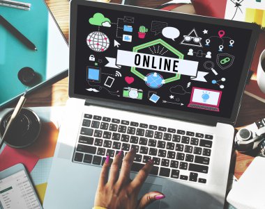 laptop ile ekranda online