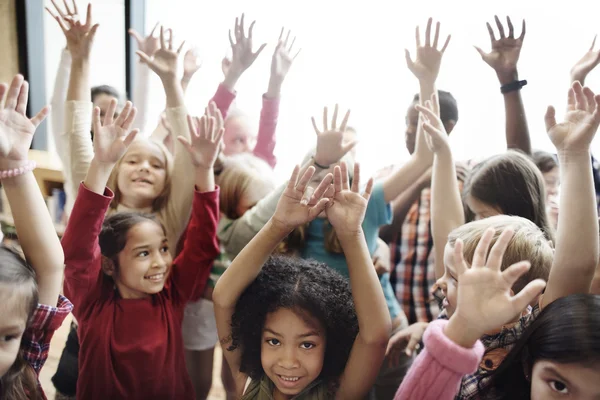 Adorabili bambini felici — Foto Stock