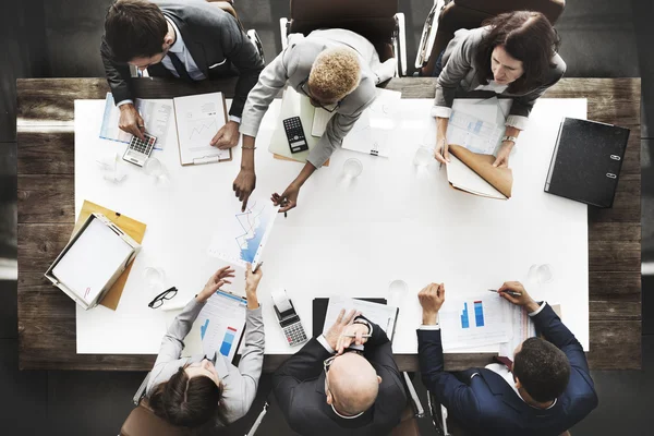 Gente de negocios en reunión — Foto de Stock