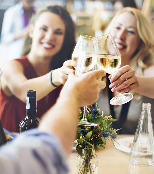 People cheers with glasses — Stock Photo, Image