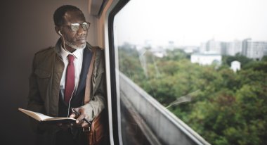 adam tren defterde yazılı 