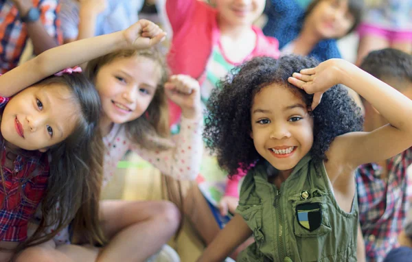 Niños adorables y hermosos juntos —  Fotos de Stock