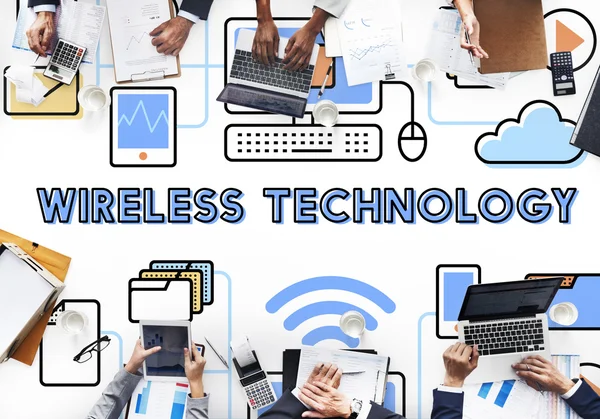 Business People at Meeting and wireless technology — Stock Photo, Image