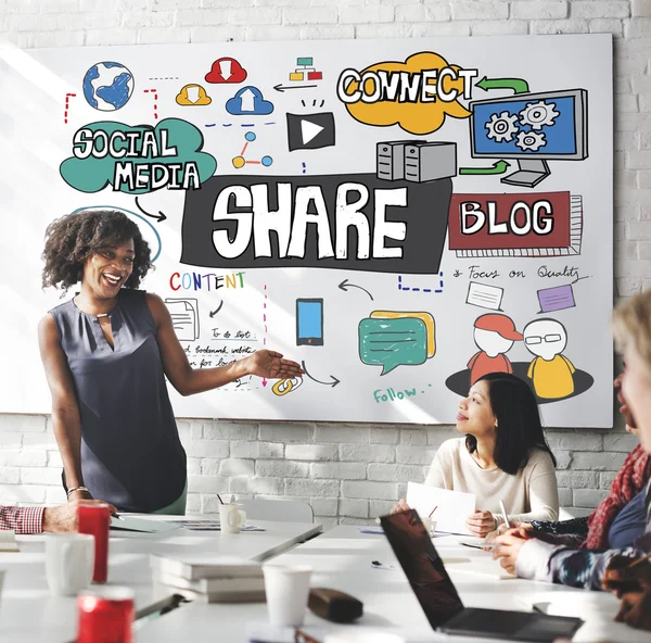 Reunión de negocios con share — Foto de Stock