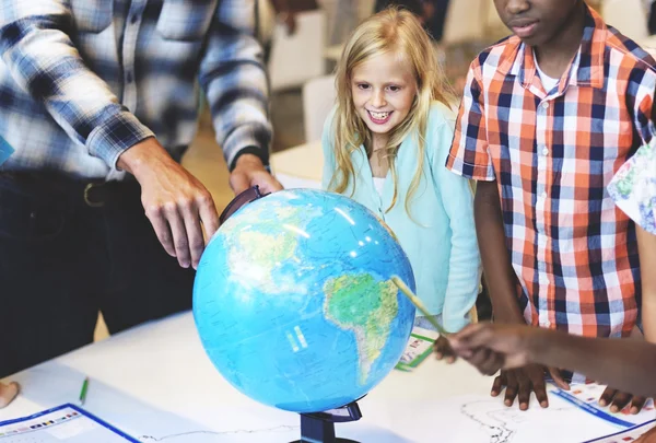 Pupils having lesson at school — Stock Photo, Image