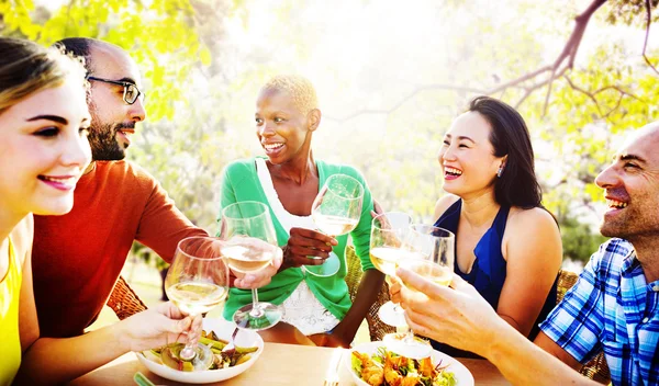 Beste Freunde hängen herum — Stockfoto