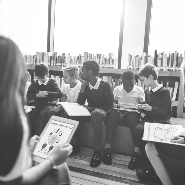 Children having lesson together — Stock Photo, Image