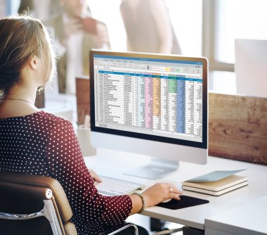 bilgisayar elektronik tablo monitör ile