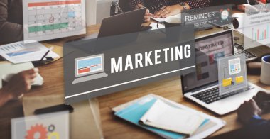 Ofiste çalışan iş adamları