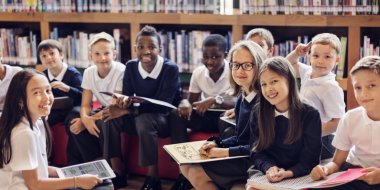 sınıf kitaplığındaki kitap okuma