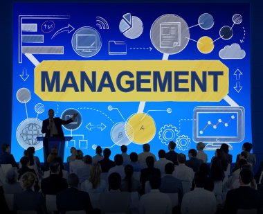 İş adamları kurumsal tartışma sırasında