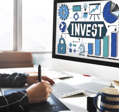 monitör ile yatırım kavramı 