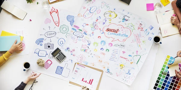 Groep mensen van de diversiteit op de vergadering — Stockfoto