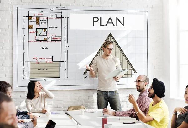 Zakelijke bijeenkomst met plan — Stockfoto