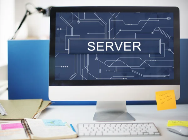 Concepto de almacenamiento de tecnología en línea del servidor — Foto de Stock
