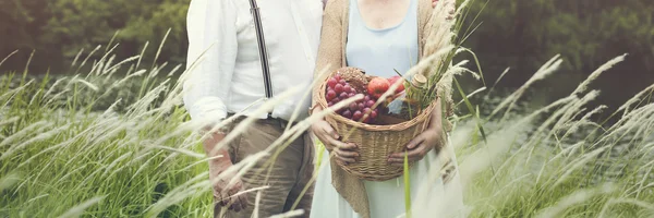 Couple Wife and Husband on picnic — Stock Photo, Image