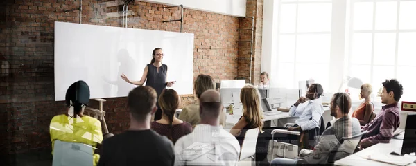 Business people working in office — Stock Photo, Image