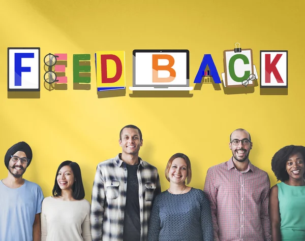 Diversiteit mensen met feedback — Stockfoto
