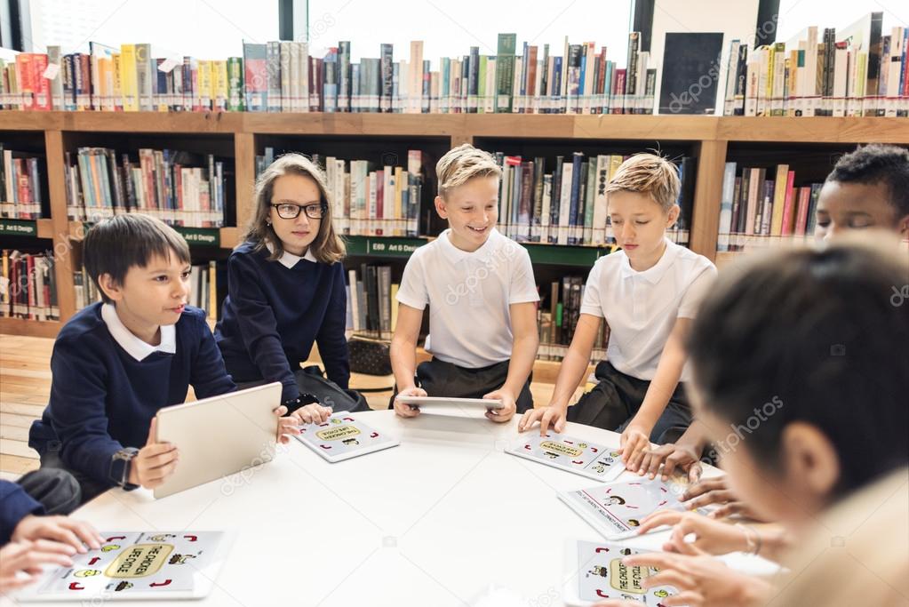 children using laptops 