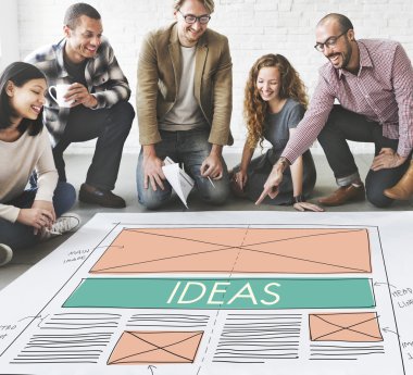 Poster ve fikirler çalışma tasarımcılar