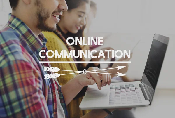 aygıtlar ve online iletişim grubu