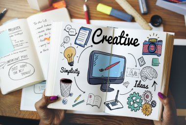 kadın holding kitap yaratıcı