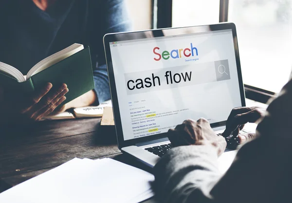 Cash-flow op computermonitor — Stockfoto