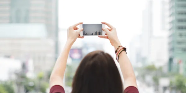 Wanita mengambil gambar Konsep — Stok Foto