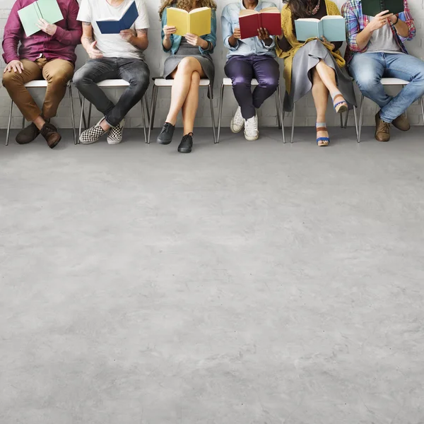 Diversity people and gray floor — Stock Photo, Image