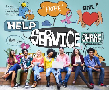 Öğrencilerin dijital devises kullanarak, tartışmaya ve gülümseyen