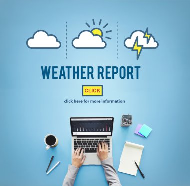 Hava raporu ile masa üstünde laptop