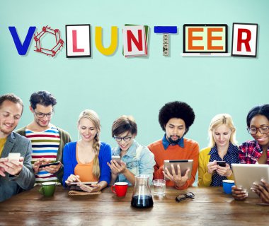 farklı aygıtlar kullanan kişiler