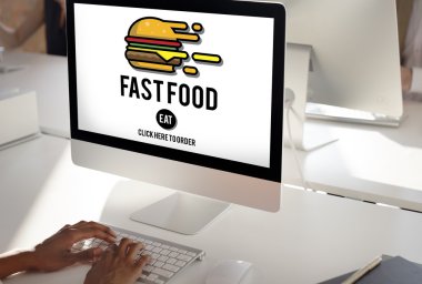  Burger önemsiz yemek 