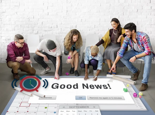 Diversity people and good news — Stock Photo, Image