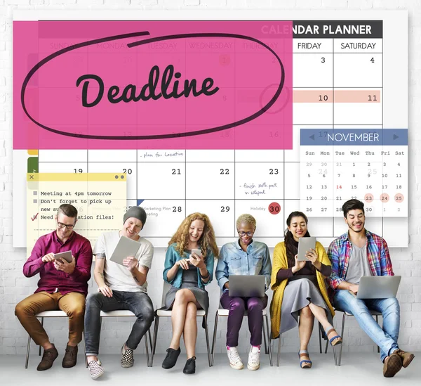 Diversité personnes et date limite — Photo