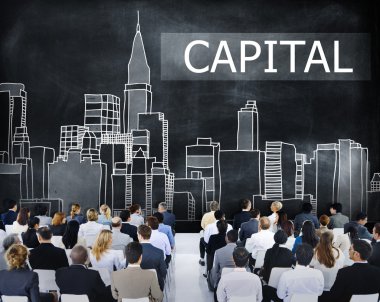 İş adamları kurumsal tartışma sırasında