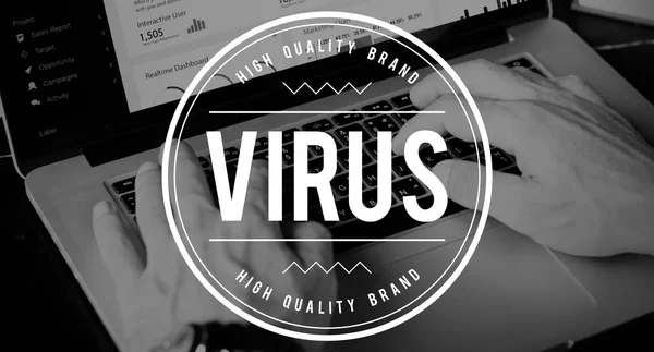 Laptop con concetto di virus — Foto Stock