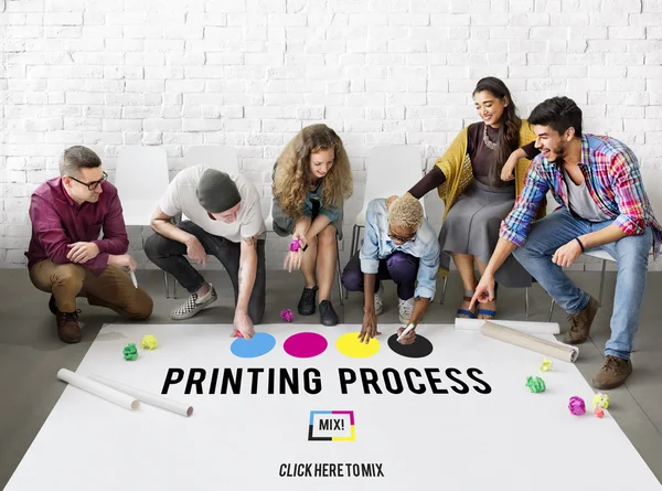 Różnorodność osób i drukowania proces — Zdjęcie stockowe
