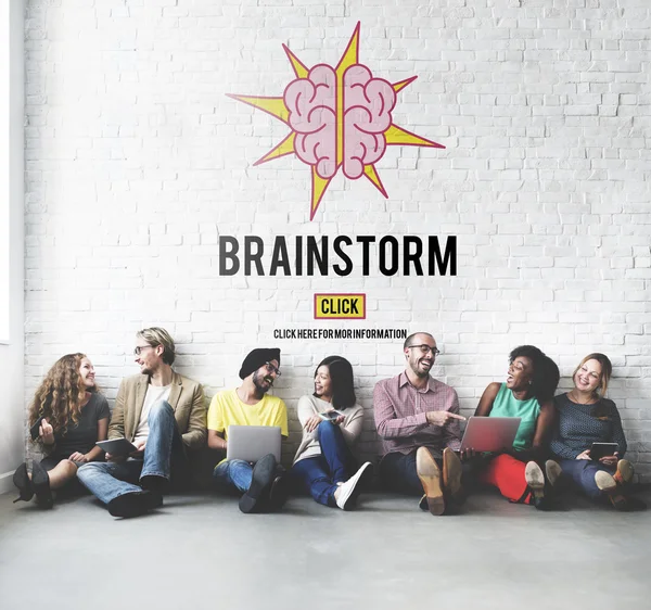 Diversity friends near wall with brainstorm — Stock Photo, Image