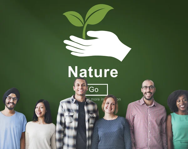 Diversità persone con la natura — Foto Stock