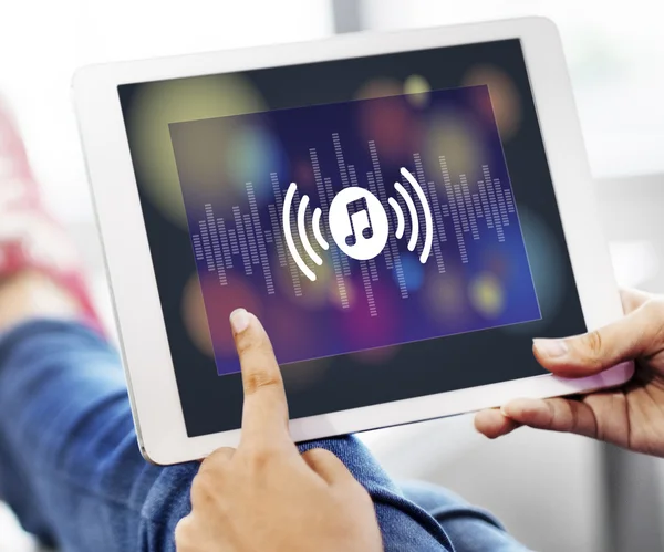 Tablet digitale con musica — Foto Stock