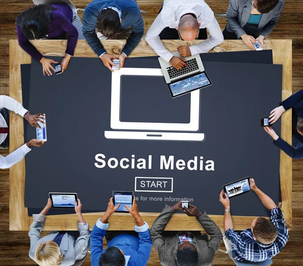 Business people e Social Media Concept — Foto Stock