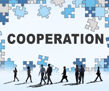 Kendine güvenen iş arkadaşları